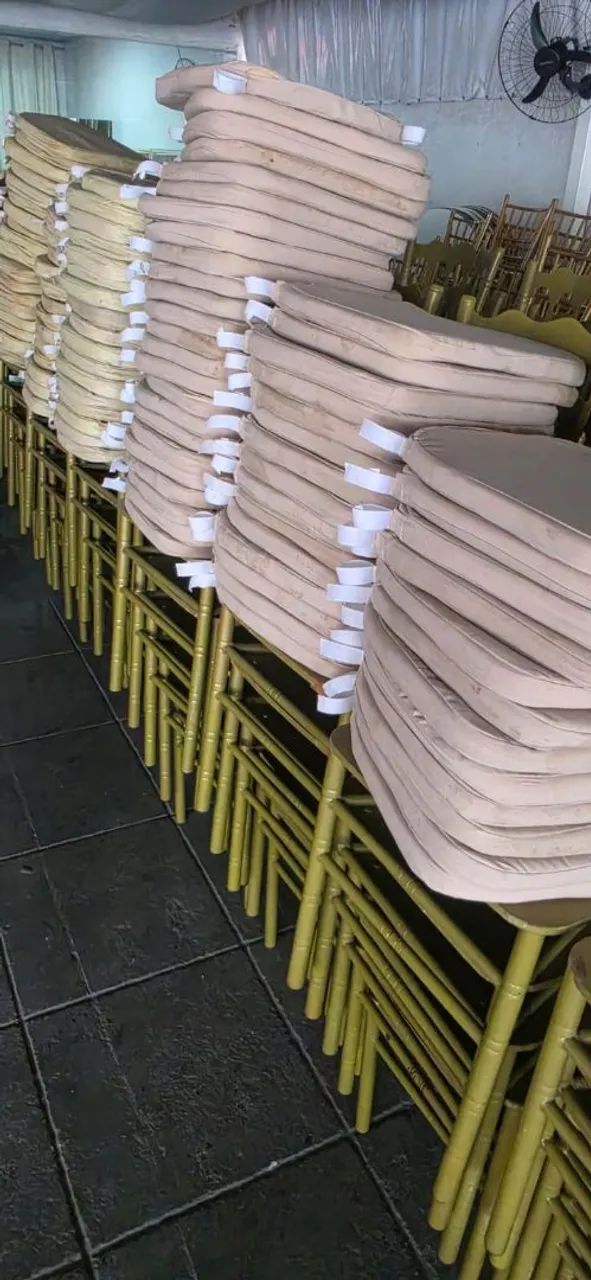 Cadeiras perfeitas para eventos e festas - Foto 3