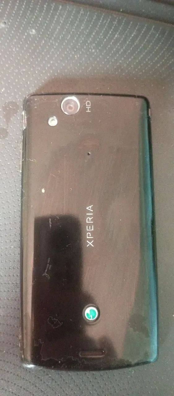 Sony Ericsson Xperia Arc  - Foto 2