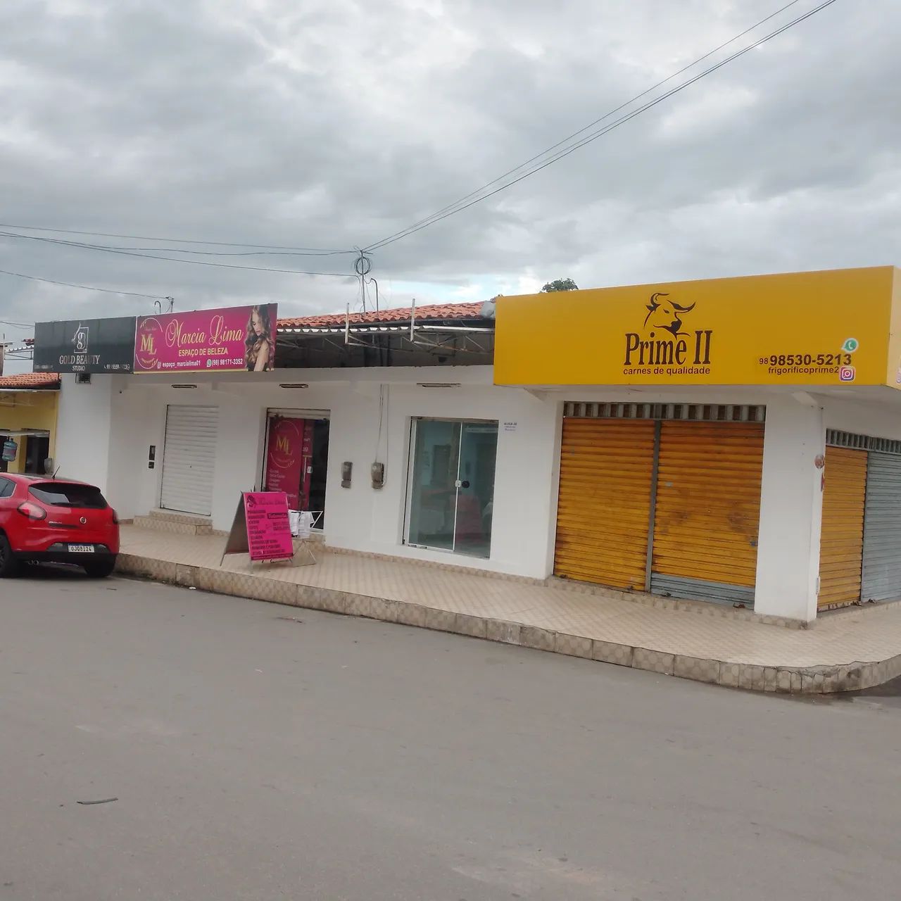 ALUGO PONTO COMERCIAL NA COHAB.
