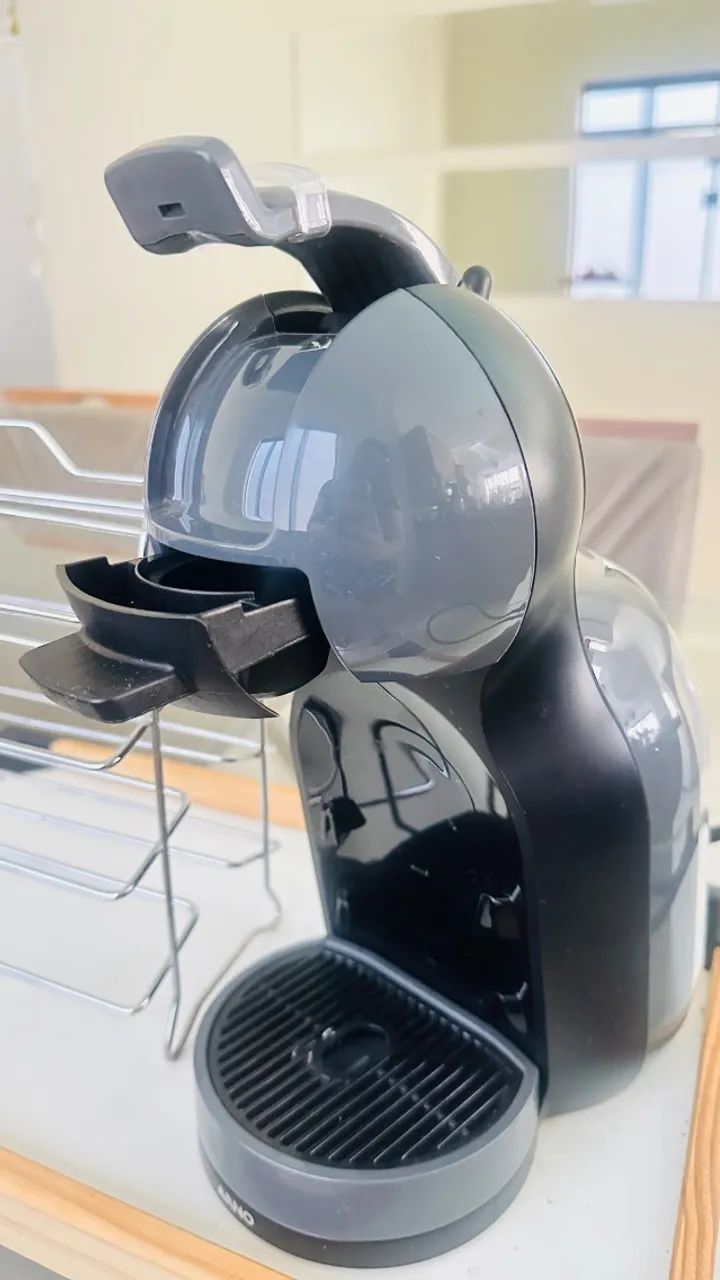 Cafeteira Dolce Gusto Nestlé  - Foto 2