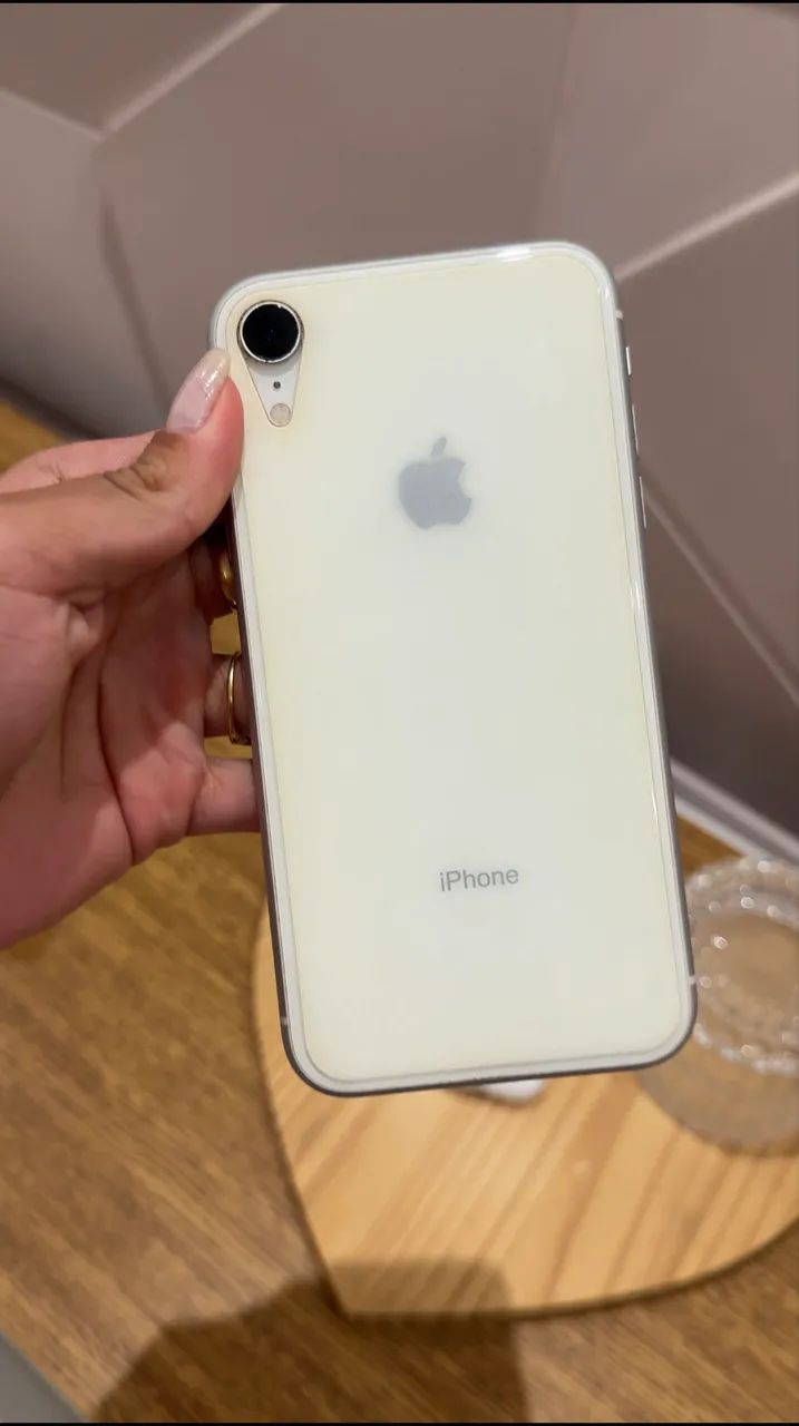 iPhone XR