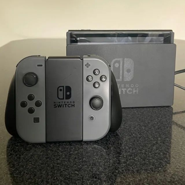 Nintendo Switch primeira geração - Consoles de Vídeo Game - Pátria