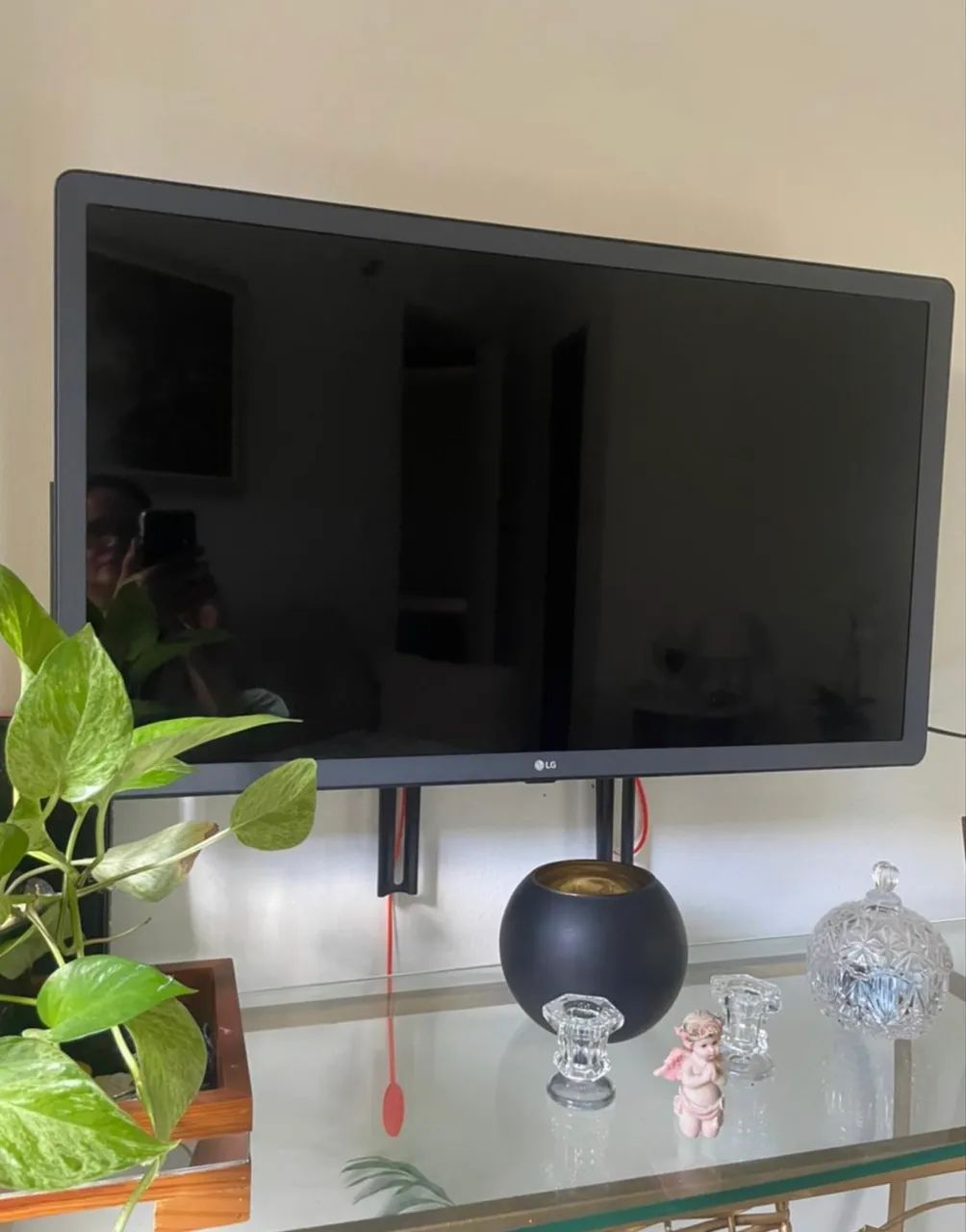 TV 32? LG com controle.