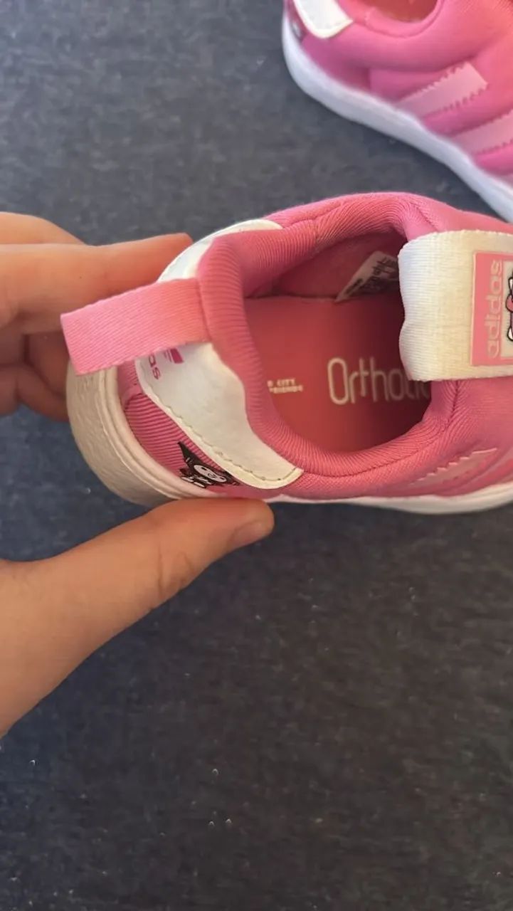 tênis bebê Adidas tamanho 18 - Foto 2