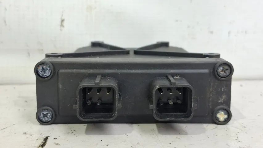 Modulo Comando Vidro Elétrico Vw Logus E Pointer 93-96 547959252 - Foto 5