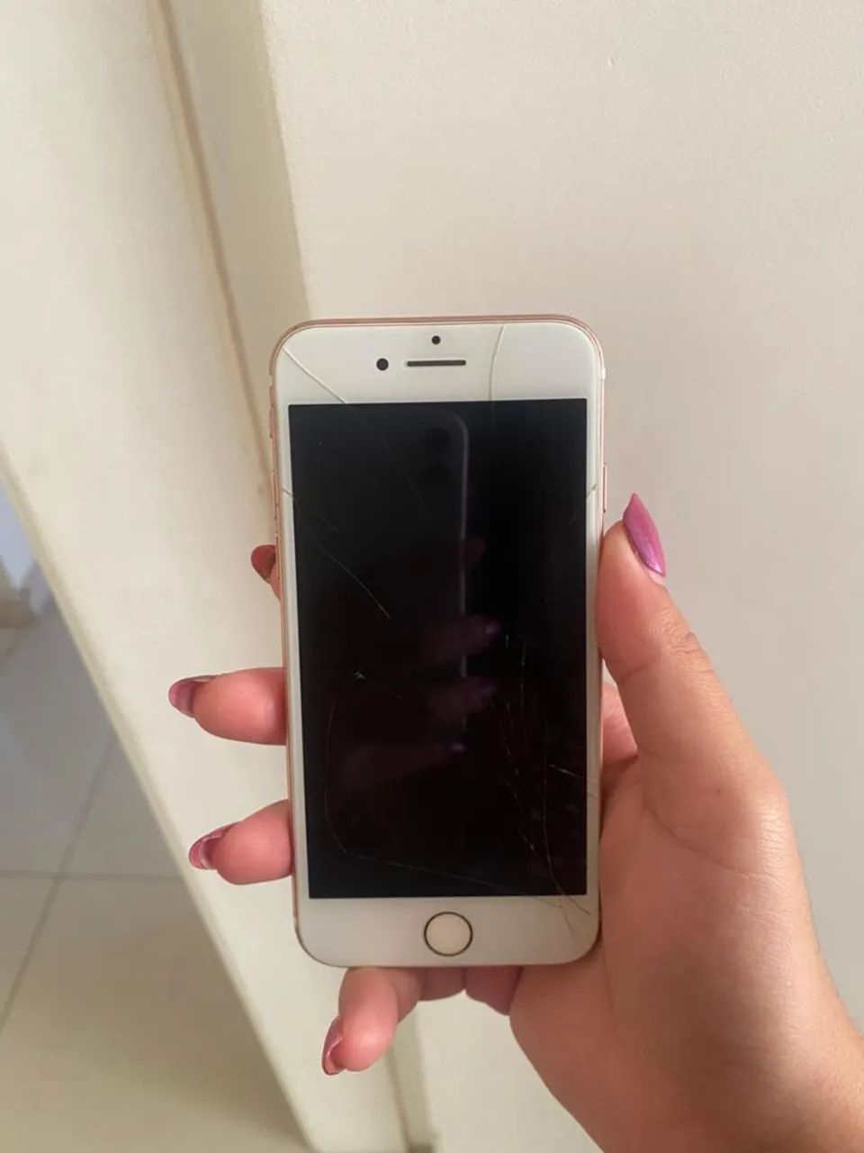 IPhone 7 sem gaveta chip