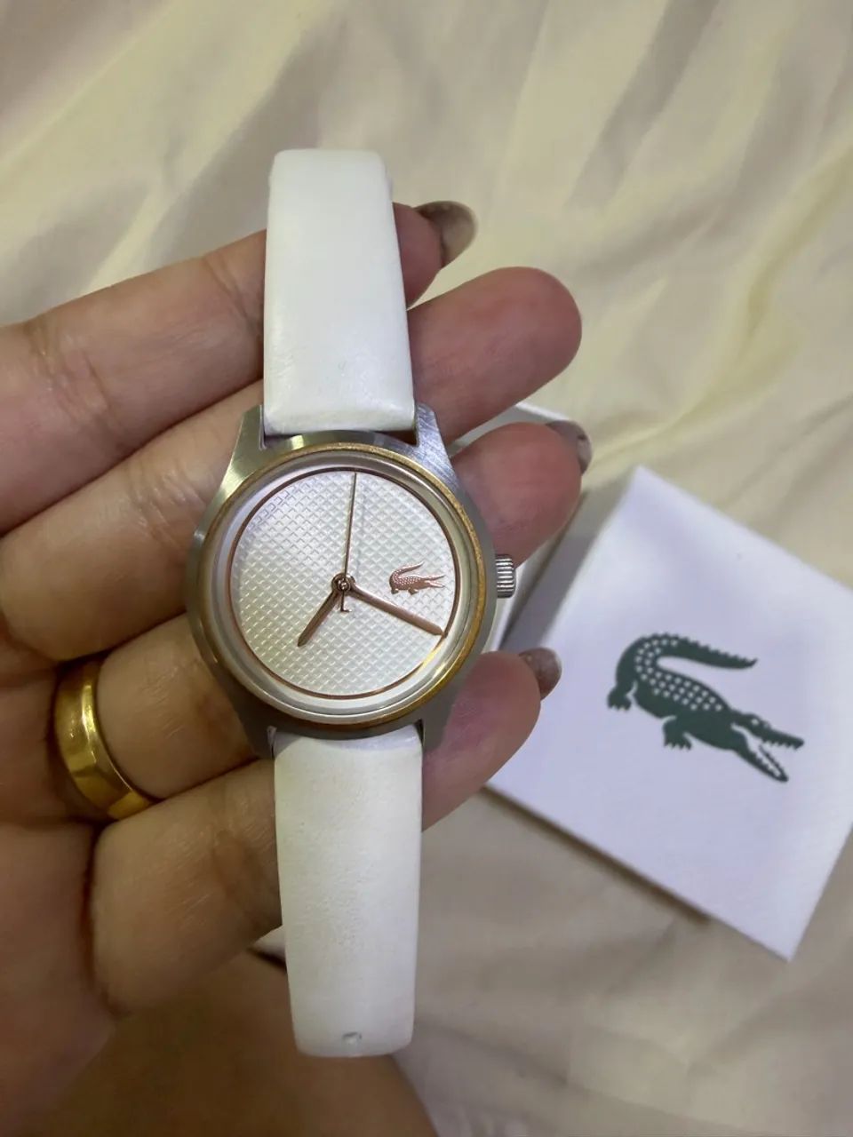 Relógio Lacoste feminino 