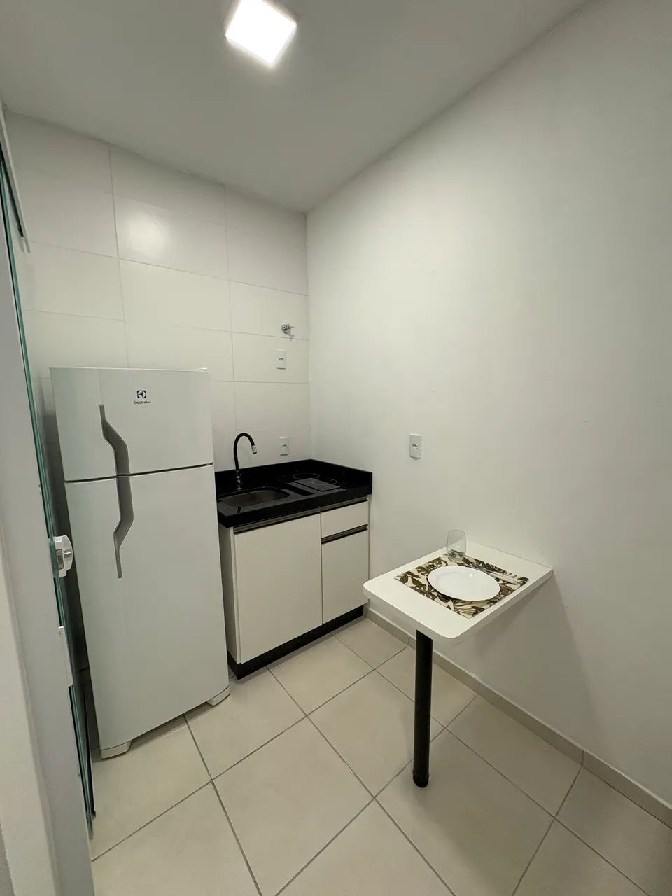 Alugo loft kitnet mobiliado