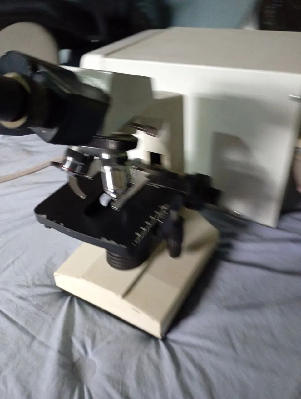 Microscópio Binocular excelente  - Foto 4