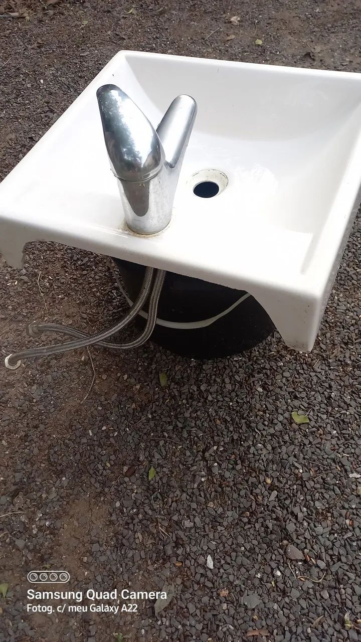 Pia para banheiro 