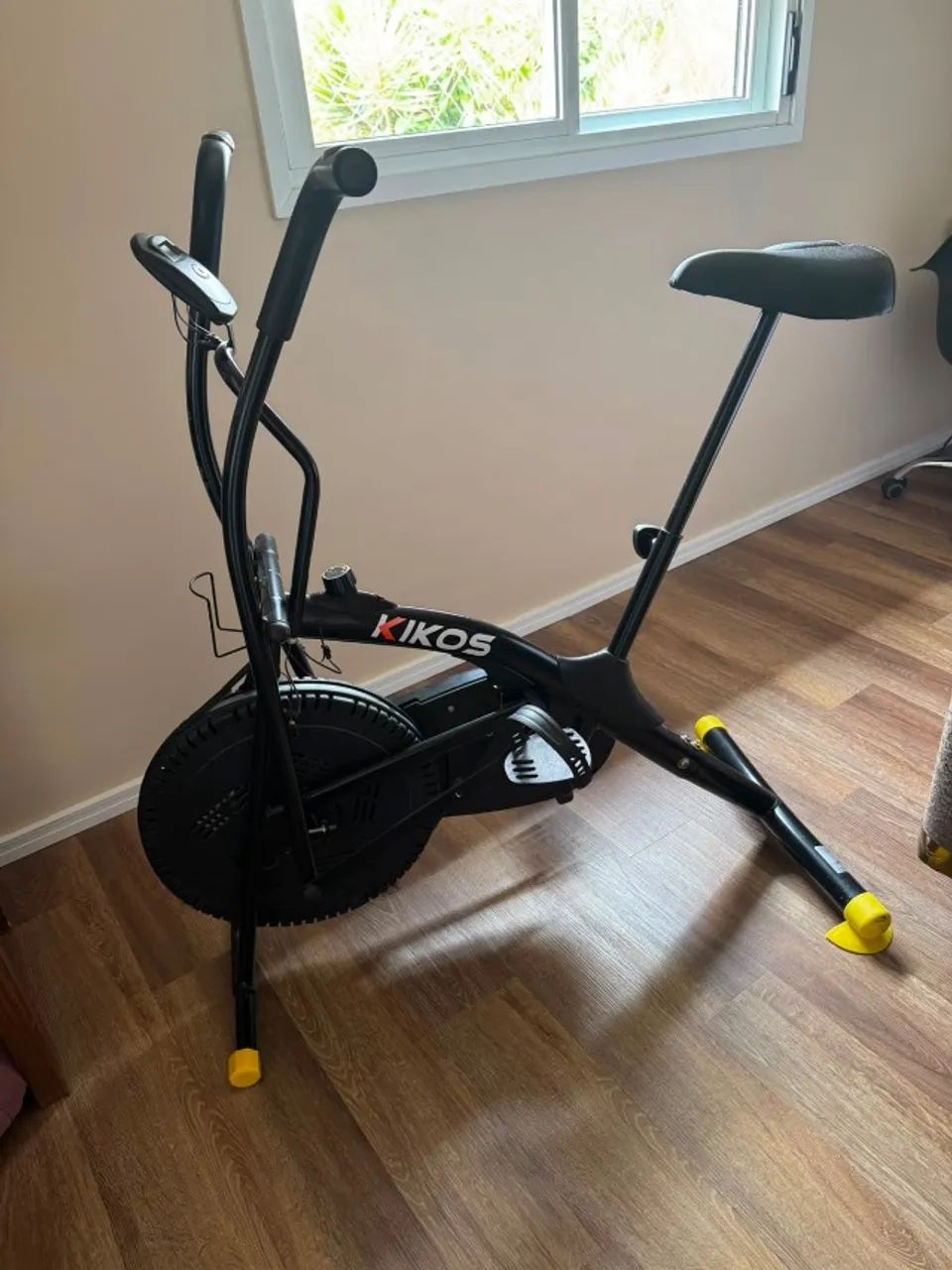 Bicicleta Ergométrica Kikos - Foto 4