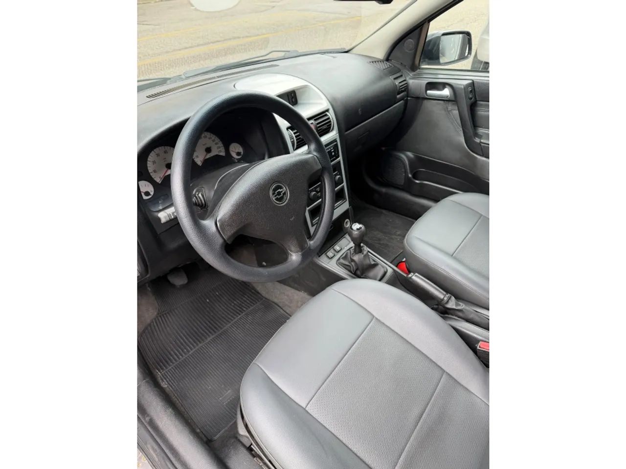 Chevrolet Astra GSi 2.0 16V 136cv Hatchback 5p, foto 9 de 10