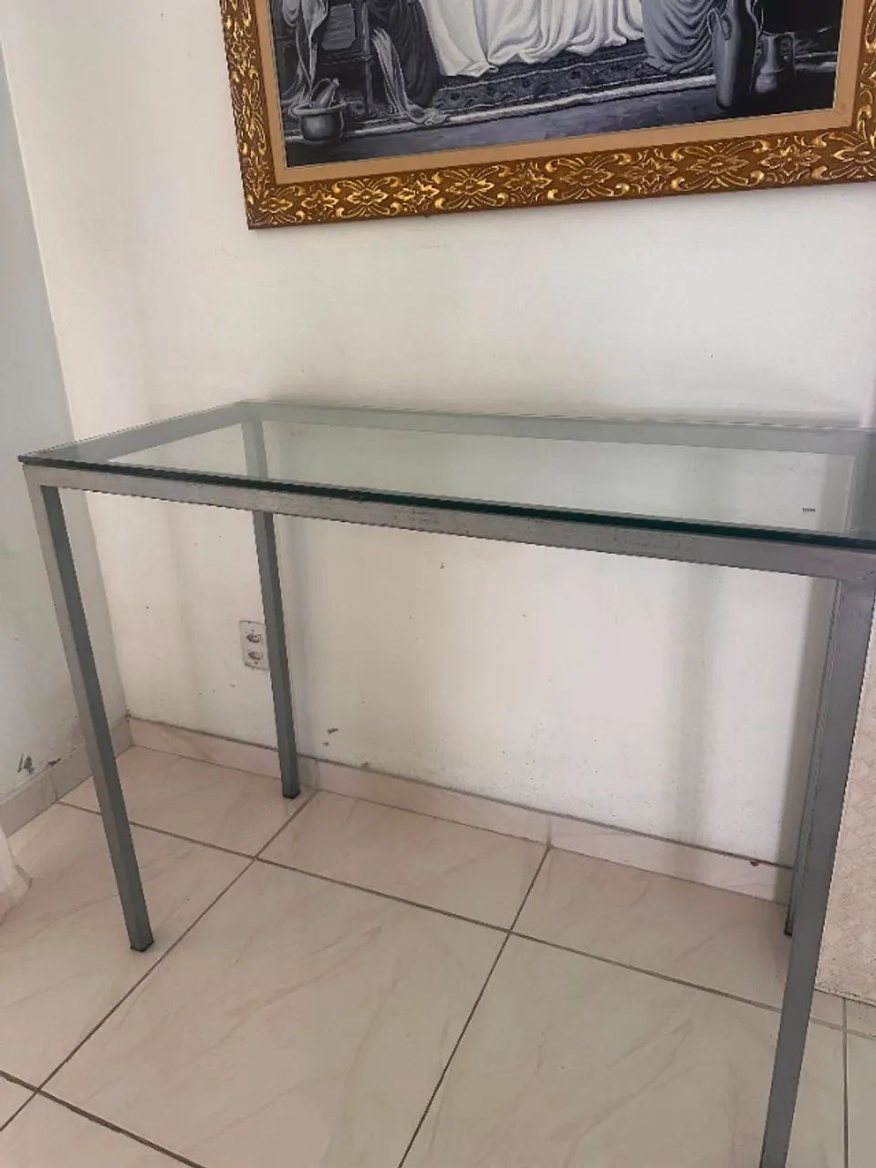 Aparador com vidro