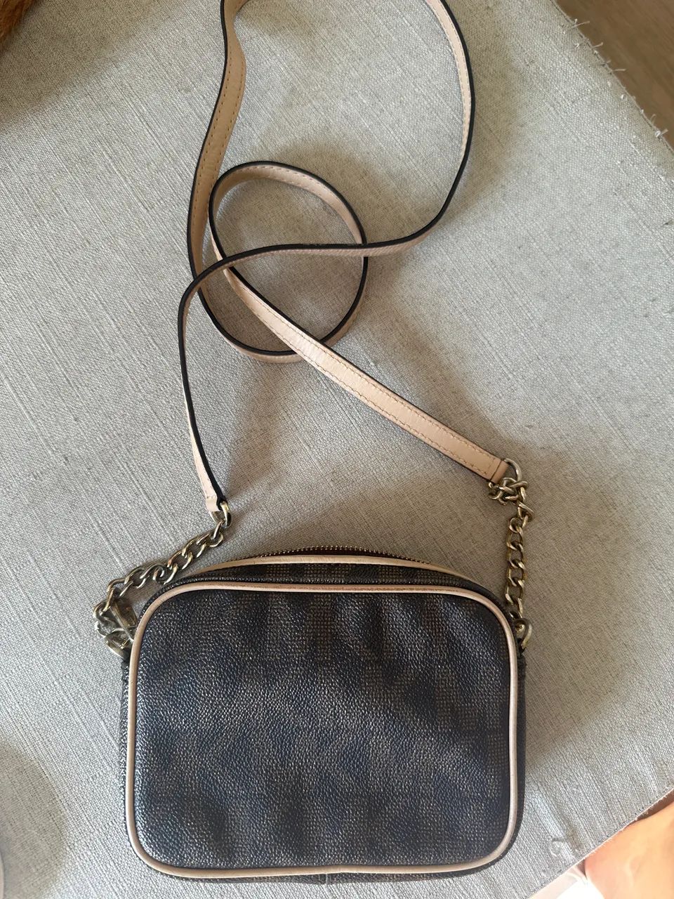 Bolsa Michael kors legítima usada  - Foto 3