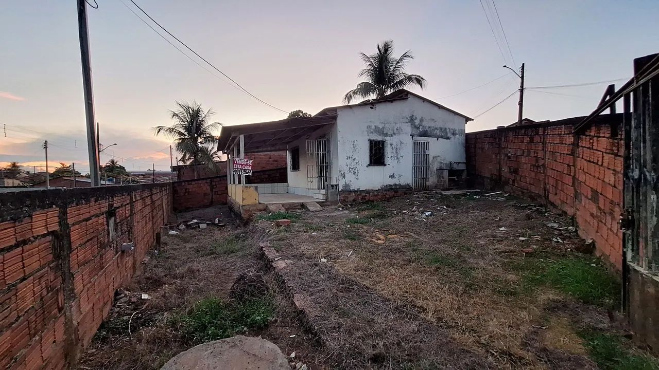 Vende - se casa