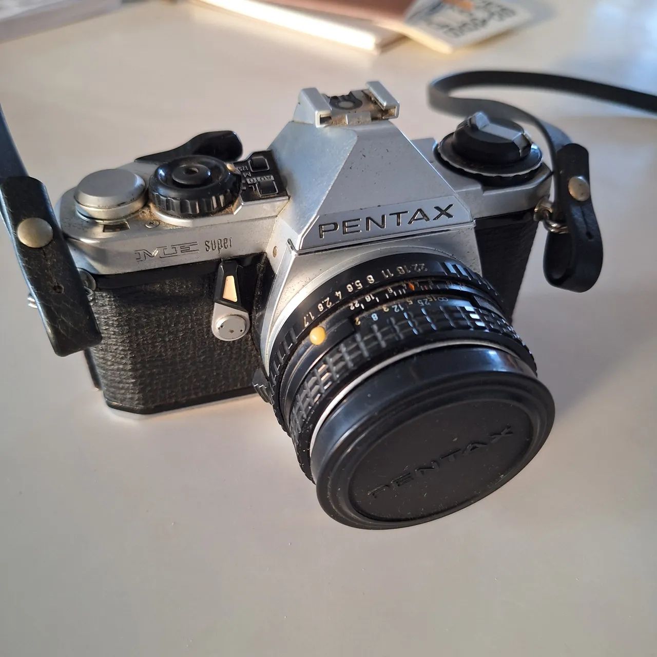 Pentax ME Super + lente SMC 50mm f/1.7 analógica - Câmeras e