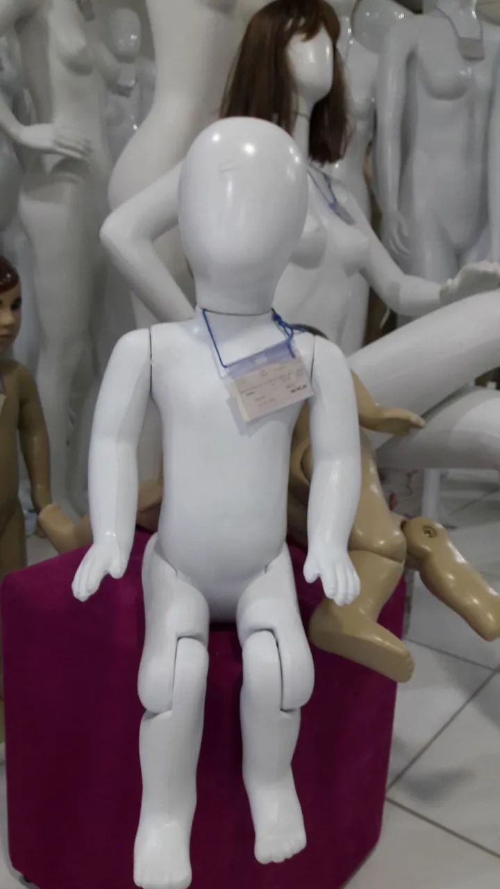 Manequim bebê 