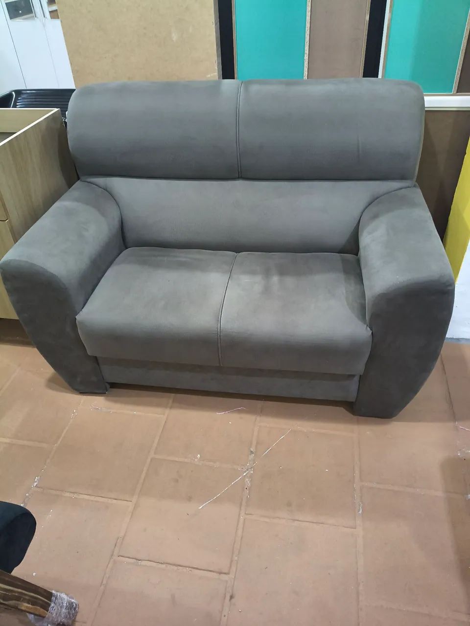 Sofá 2 lugar 