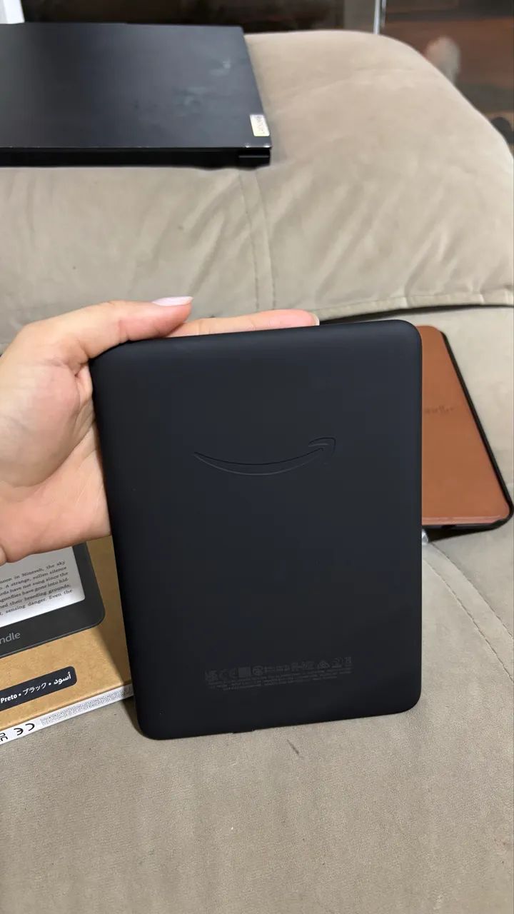 Kindle Paperwhite 16GB (12ª Geração) - Sem marcas de uso + Capa - Foto 2