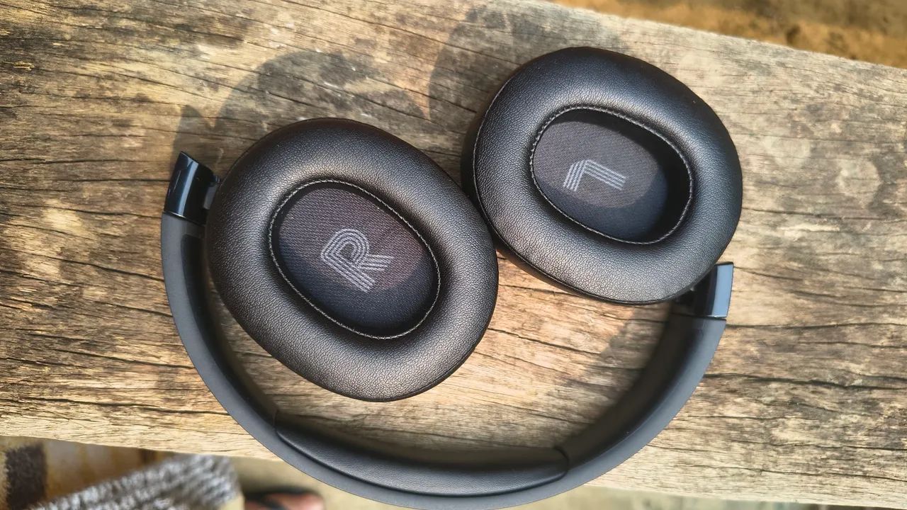 Fone de ouvido JBL 