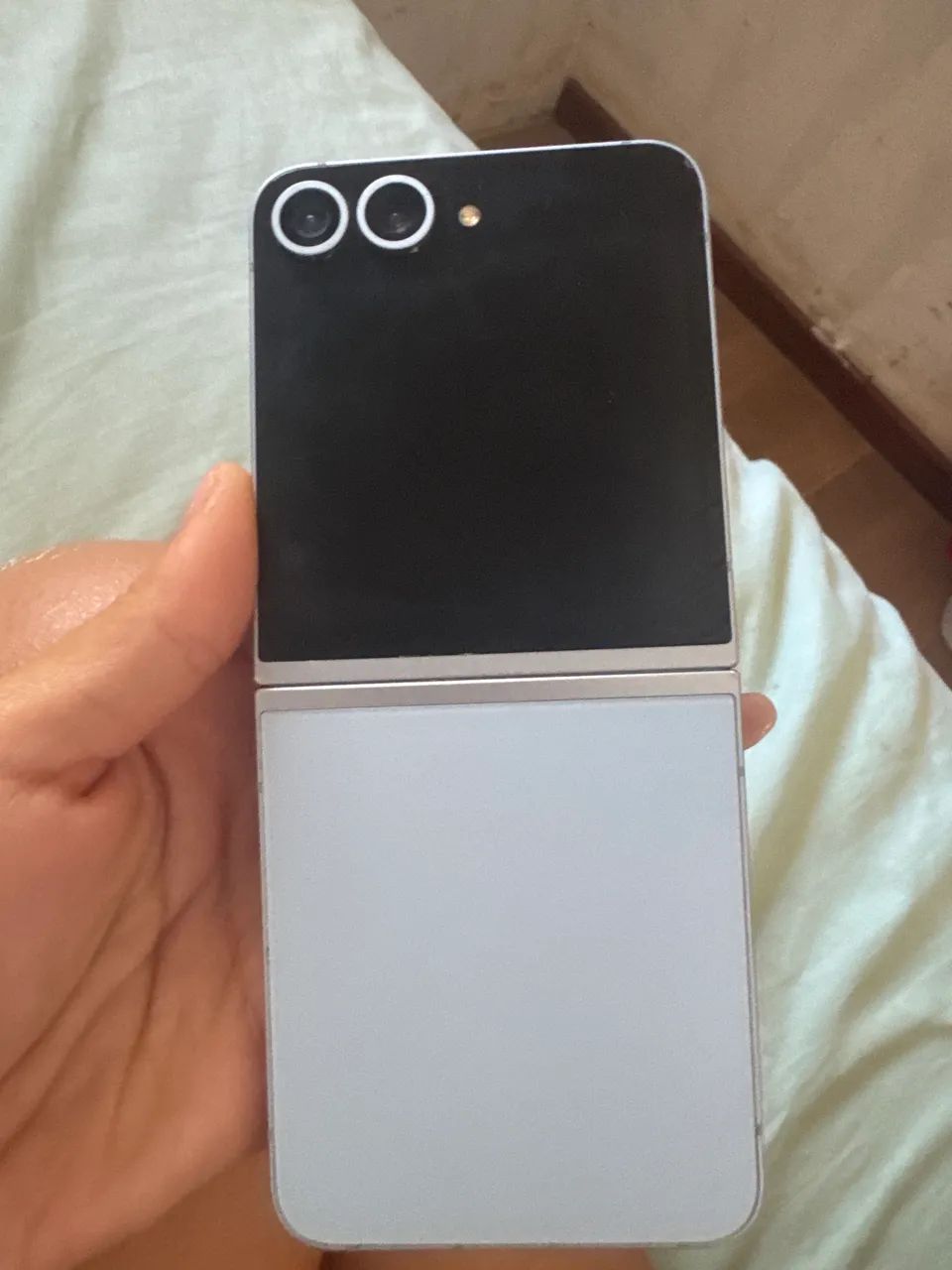 Vendo Samsung galaxy Flip 6 retirada de peças  - Foto 2