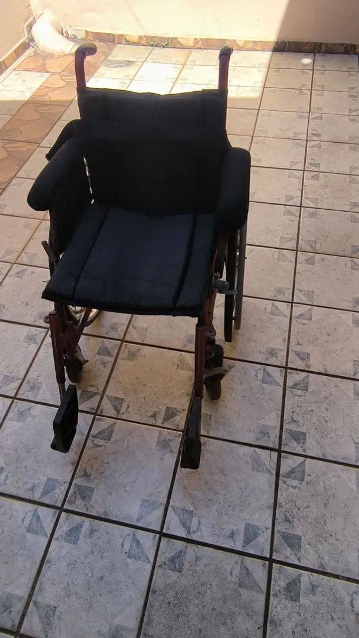 Cadeira de rodas  - Foto 5