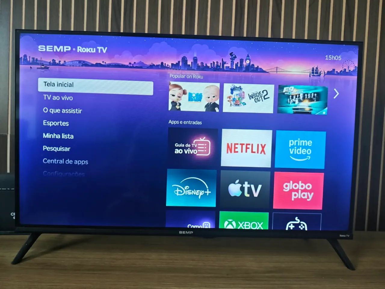 Smart TV Semp de 32 polegadas 