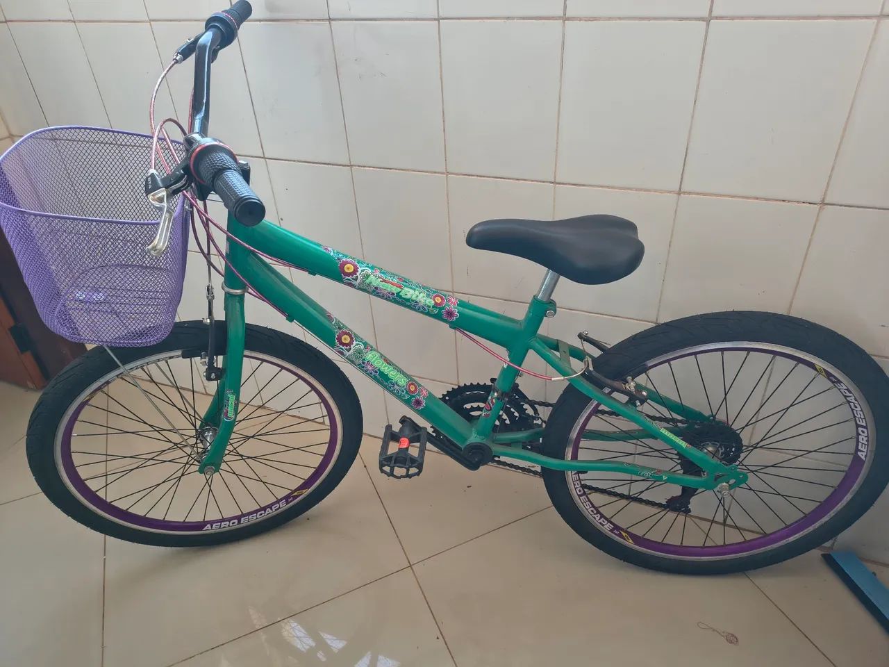 Bicicleta feminina aro 24