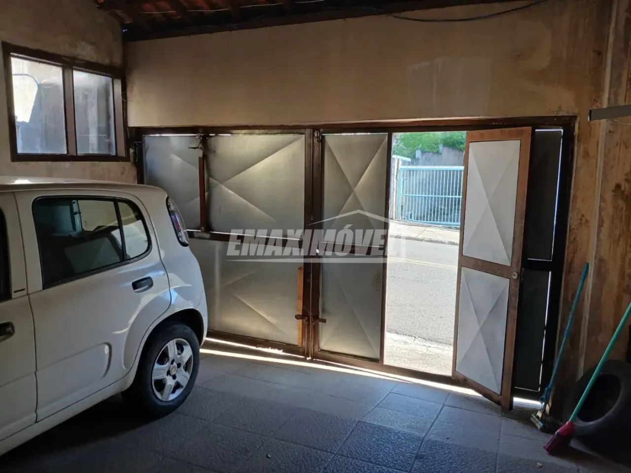Casa com 2 Dormitórios sendo 1 suíte - Parque Esmeralda