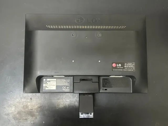 Monitor LG, de 15 polegadas - Foto 2