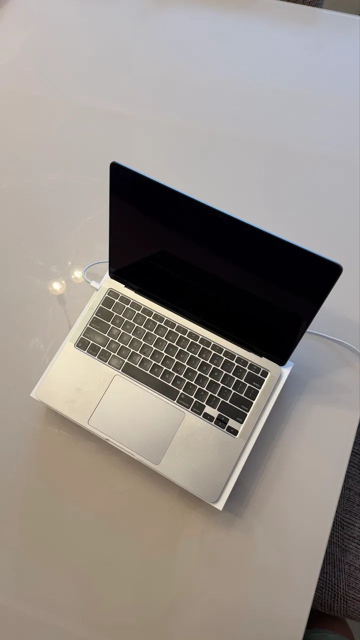 MacBook Air M1 - 256GB | 8GB RAM | Space Gray - Notebooks - Aruana