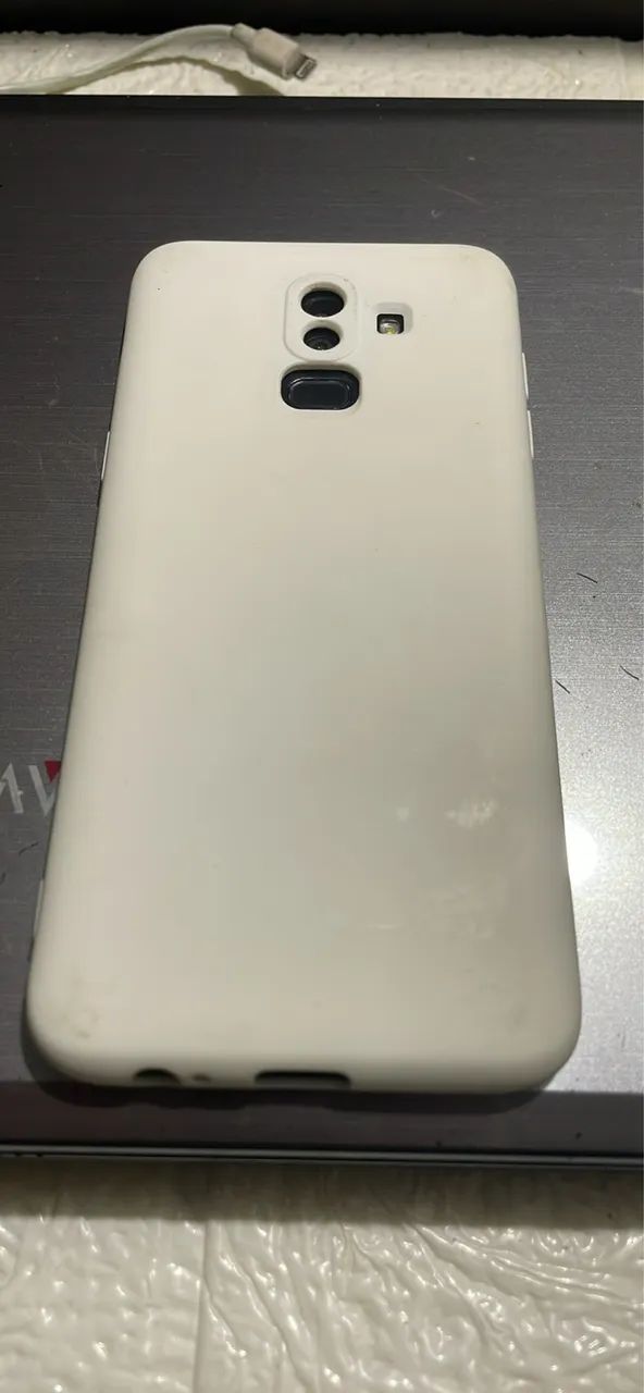 Samsung j8  - Foto 3