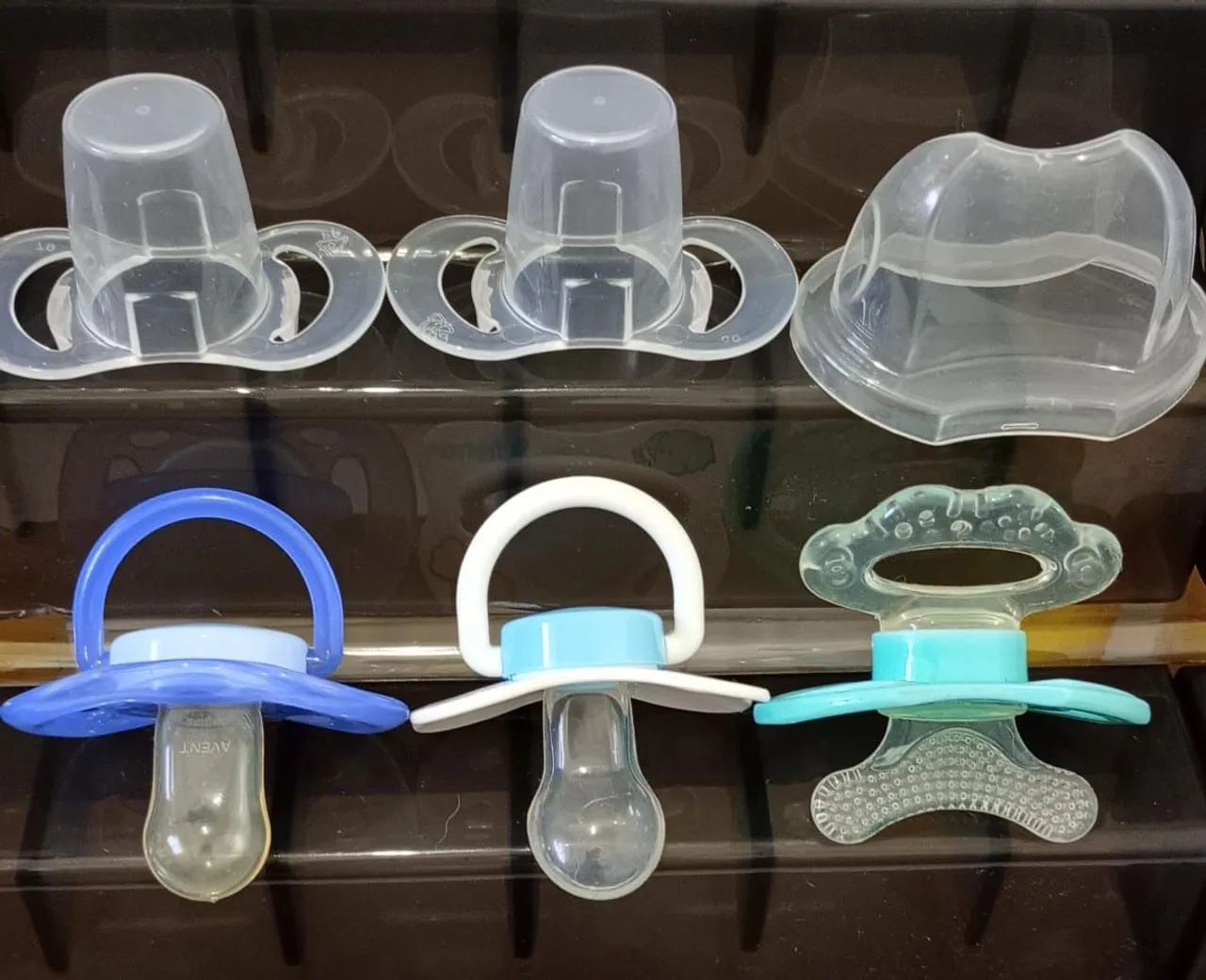 Kit com 2 chupetas e um coçador de gengiva  - Foto 3