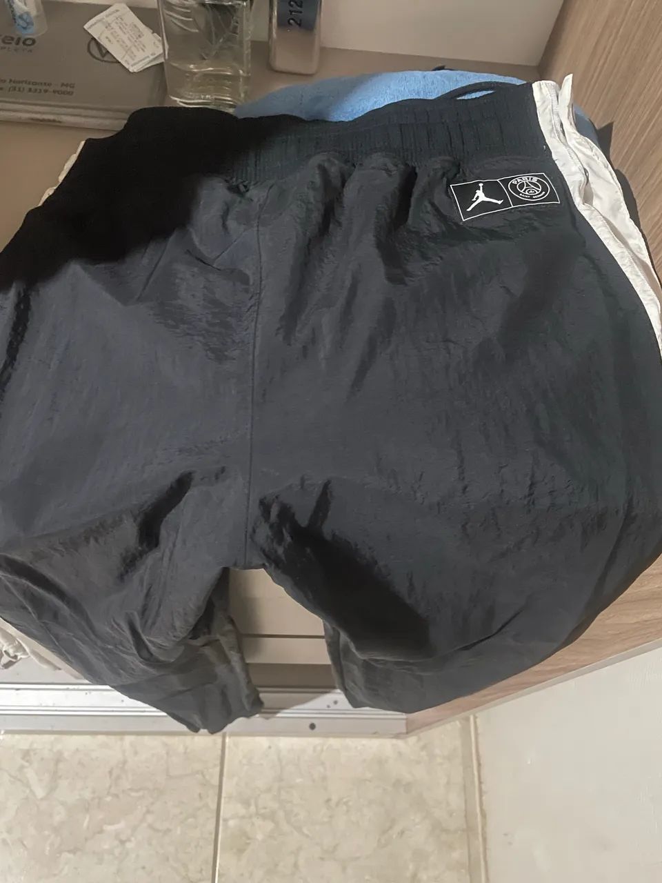 Vendo calca da jordan original tam m - Foto 2