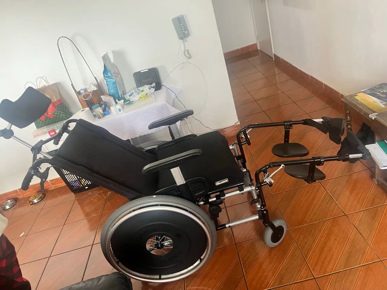Cadeira de rodas  - Foto 5