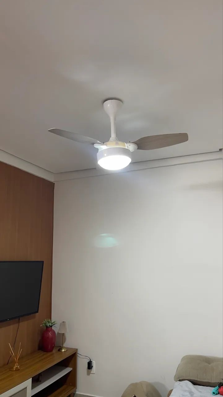 Ventilador de teto com controle remoto  - Foto 4