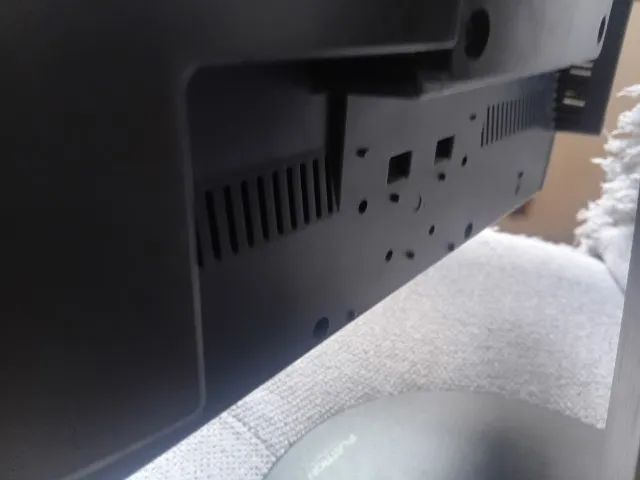 Monitor para PC de 14 polegadas (com defeito) - Foto 3