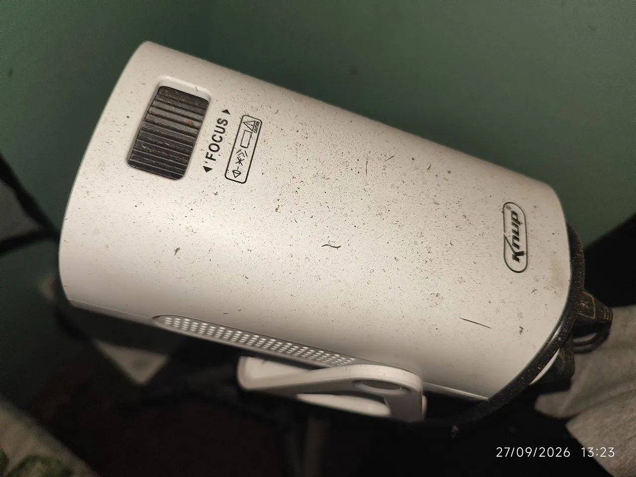 Projetor 4K qualidade imagem mochila 