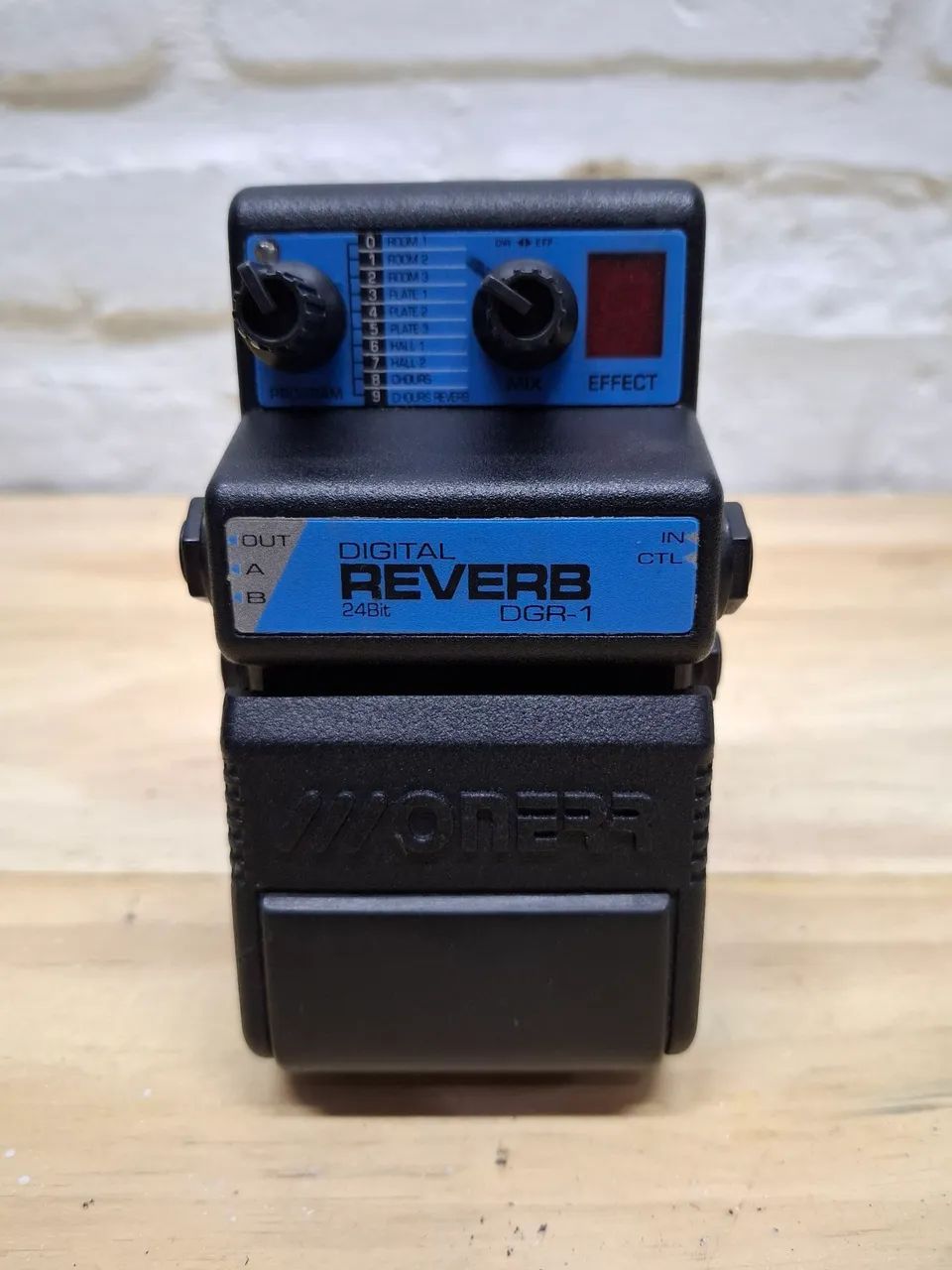 Digital Reberb DGR-1 - 9 tipos de Reverbs