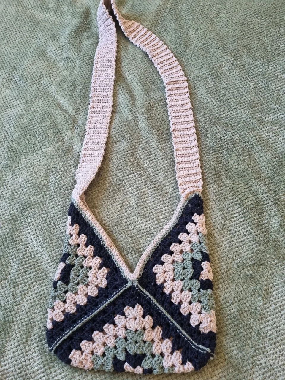 Bolsa square de croche