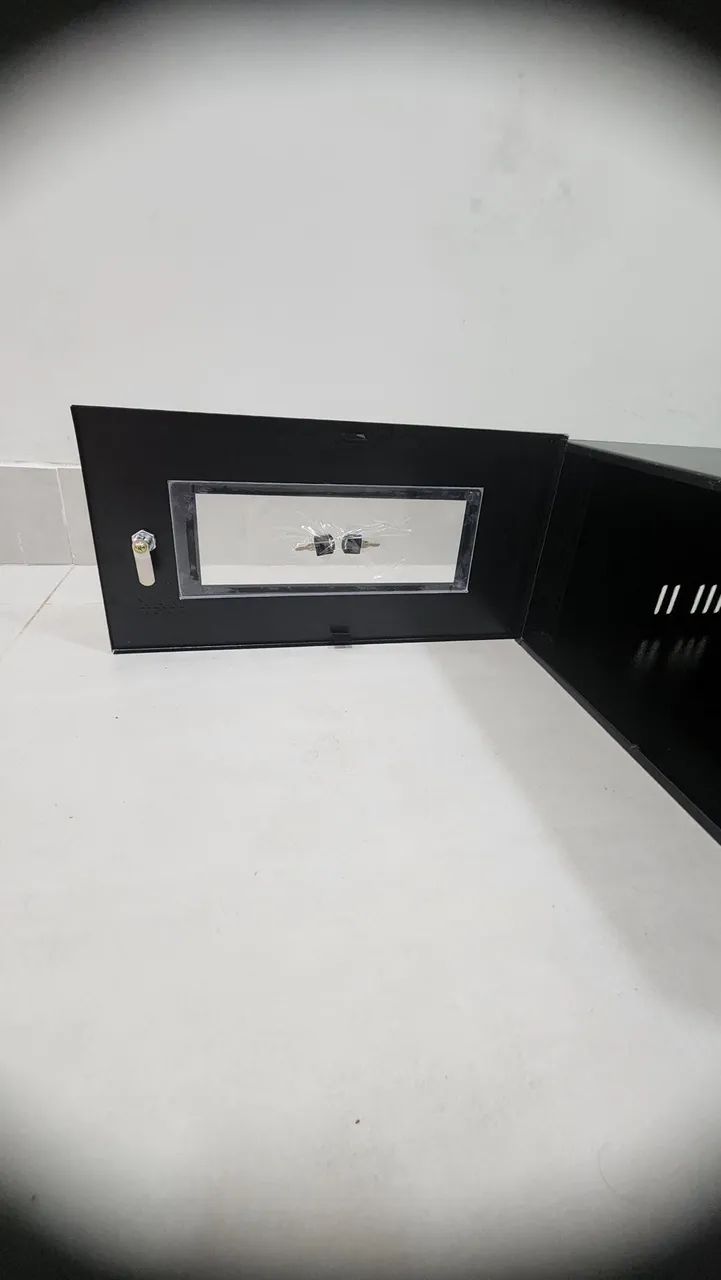 Rack Organizador 19 Polegadas com Tampa e Chave (Novo) - Foto 4