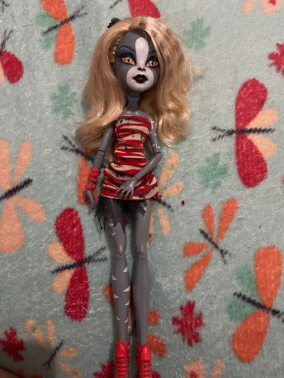 Monster High G1 - Scarah Screams