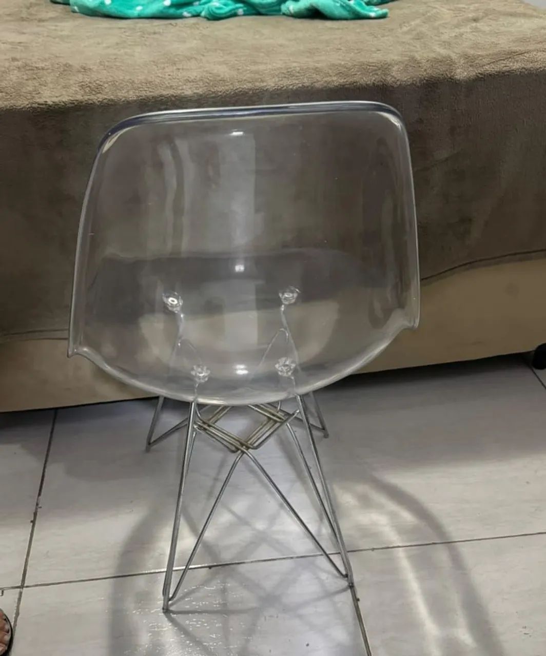 Cadeira de acrilico - Foto 4