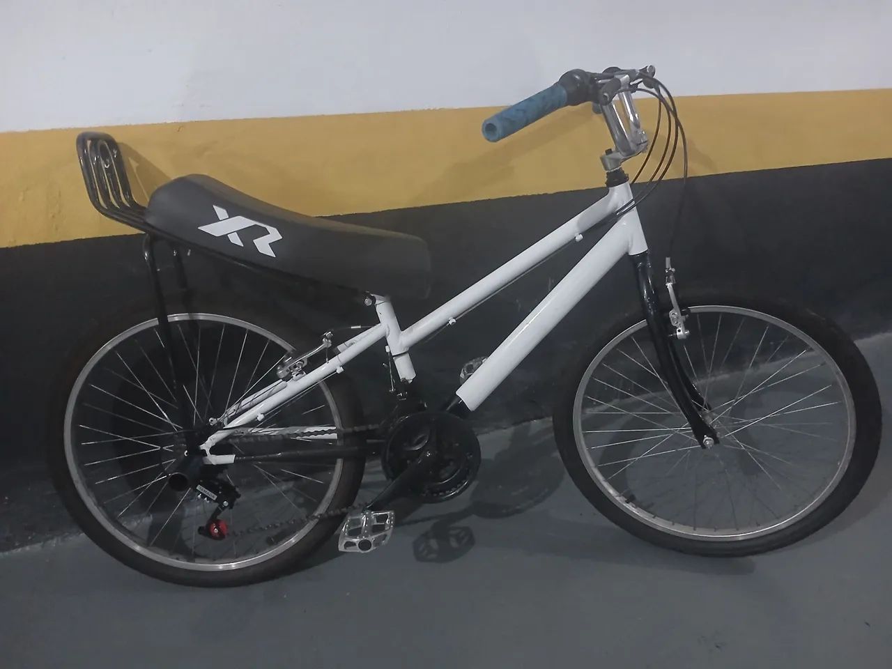 Bicicleta Caloi aro 24 modificada