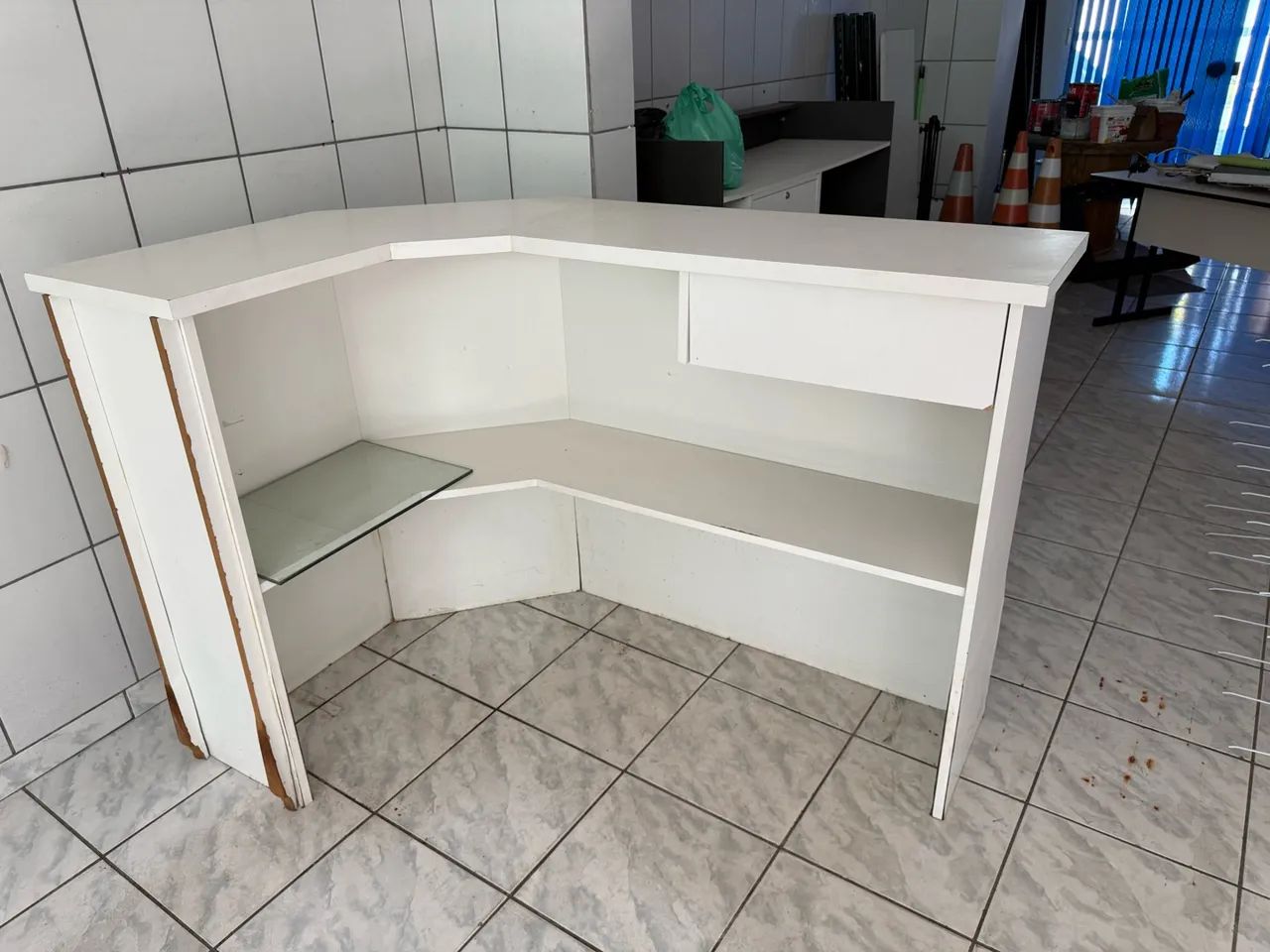 Balcão para loja em L - Foto 3