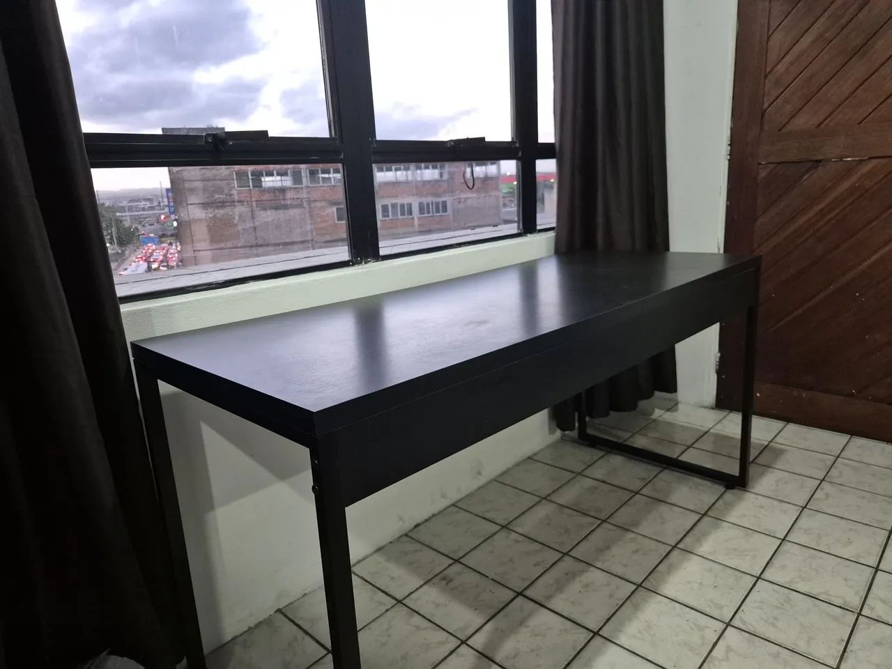 Mesa em MDF Kuadra - 1,50m | Usada - Foto 4
