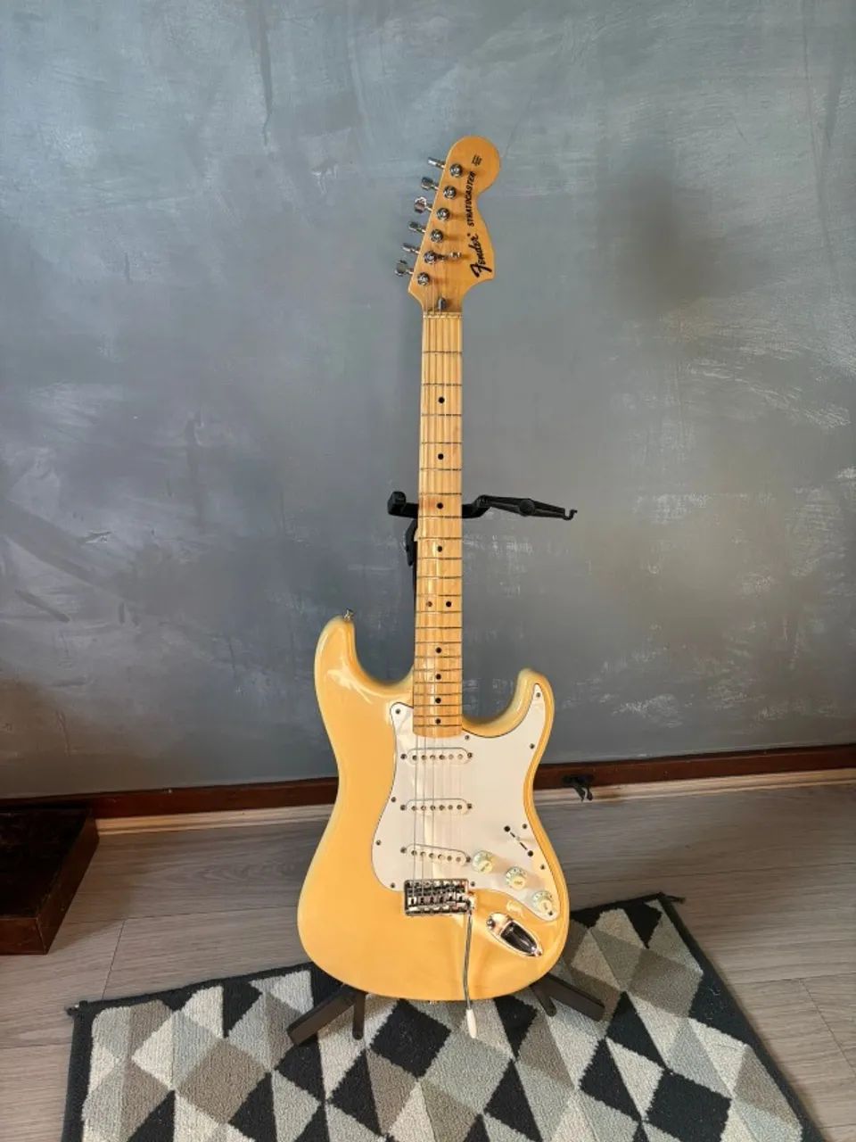 Guitarra Fender Stratocaster ST72 Japan - Instrumentos musicais