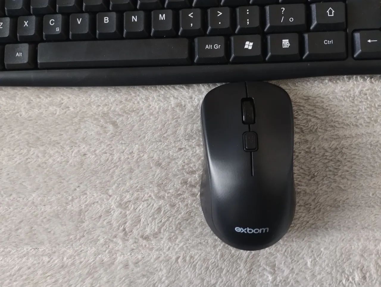 Teclado com mouse novo - Foto 2