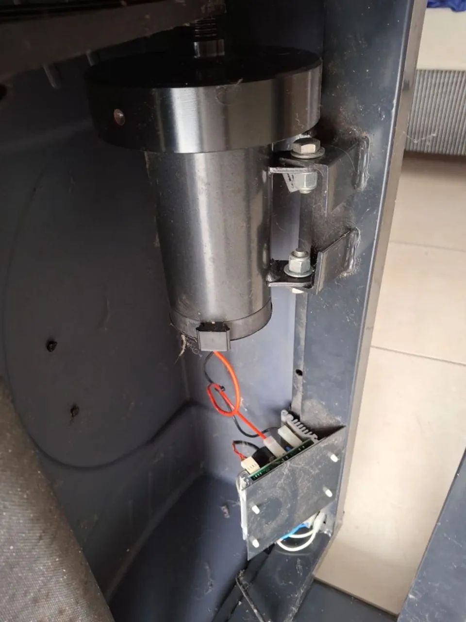 Esteira DREAM pouco usada - Foto 6