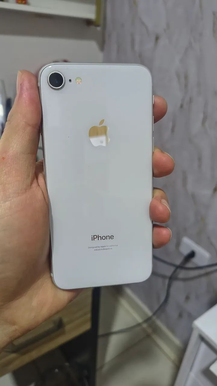 Iphone 8 (para retirada de peças)